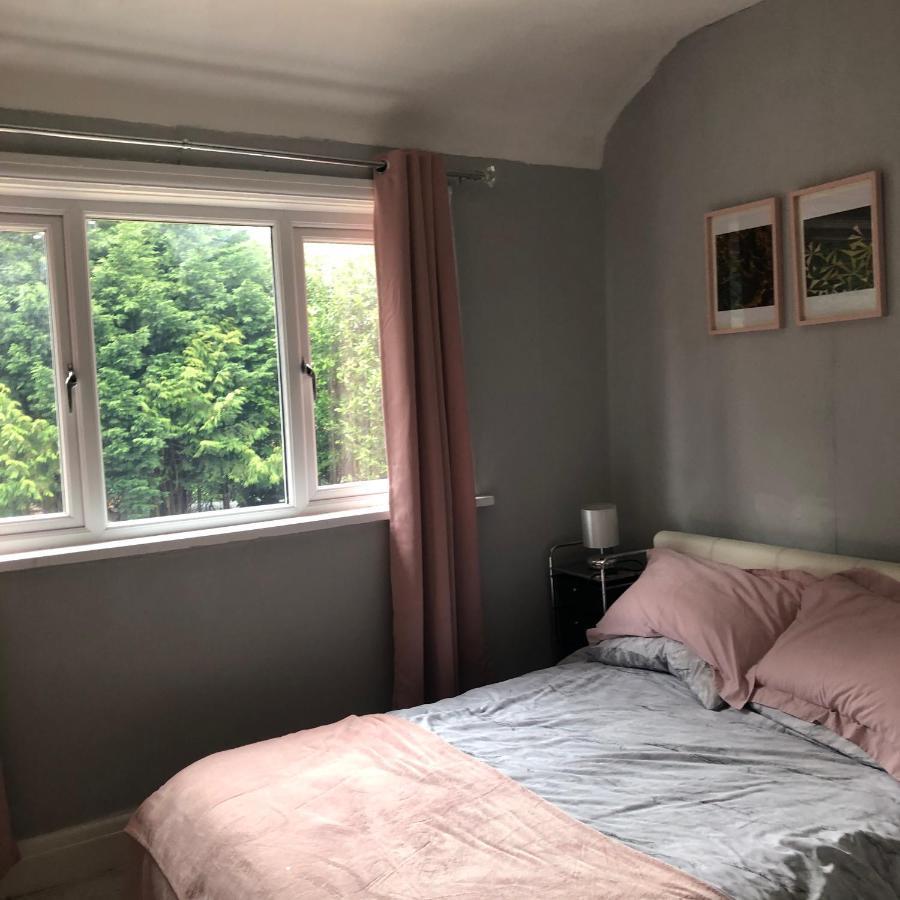 Double Bedroom แมนเชสเตอร์ ภายนอก รูปภาพ